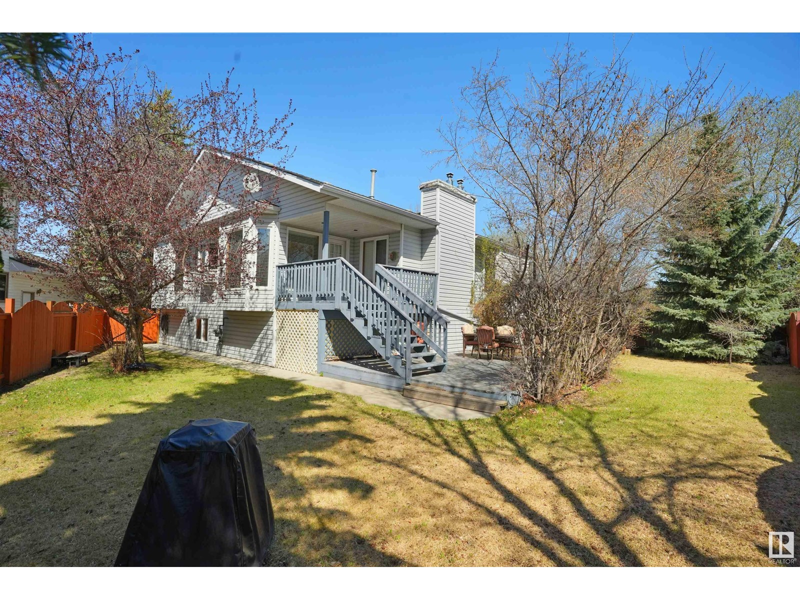 85 RAVEN DR