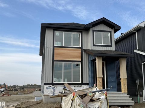 43 ROSA CR St. Albert AB T8N8B7