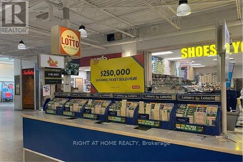 101K - 1893 FINCH AVENUE W Toronto (Glenfield-Jane Heights) ON M3N2V2