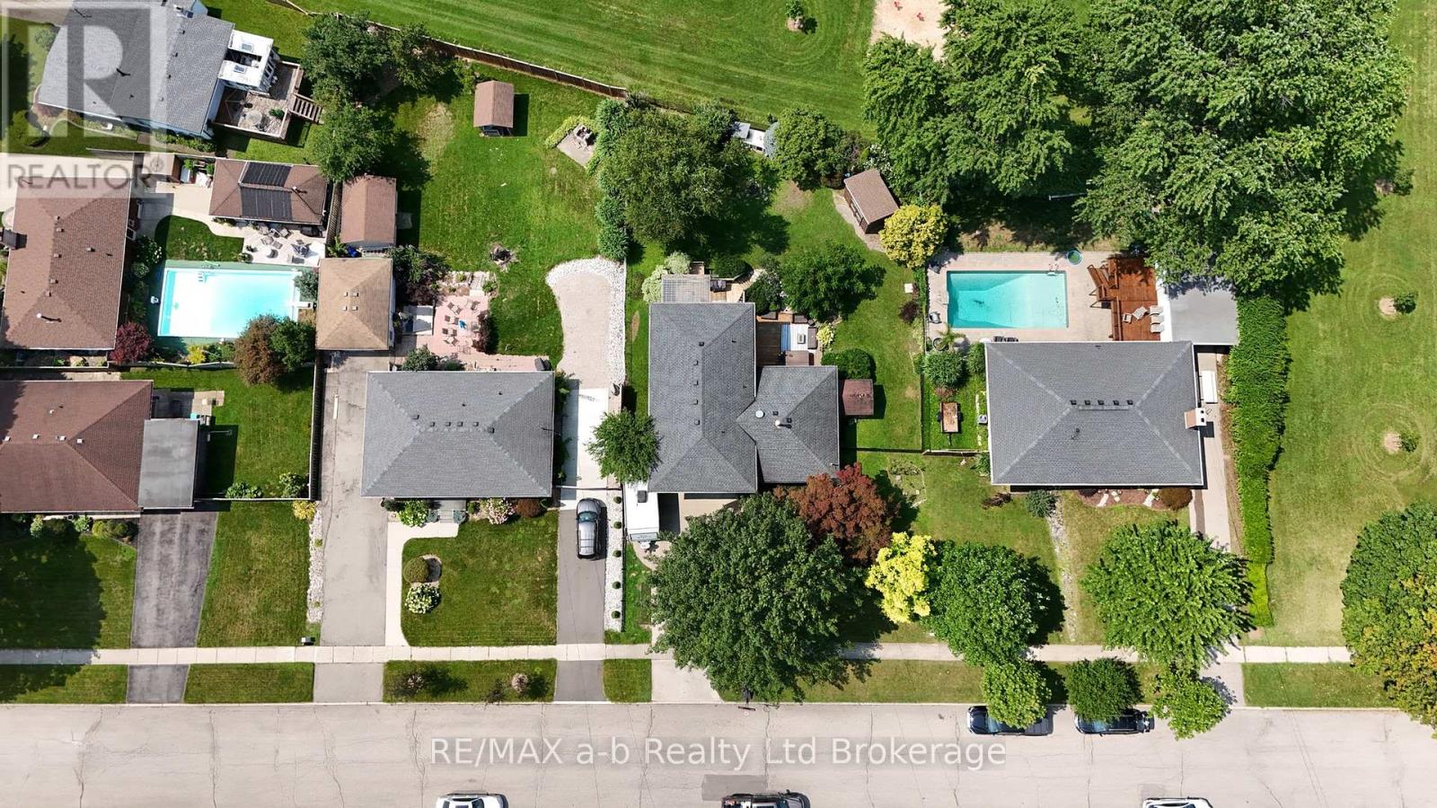 269 FERNCREST ROAD