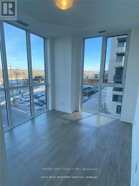 404 - 70 ANNIE CRAIG DRIVE