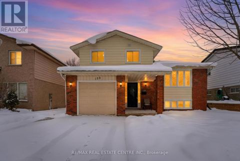 139 THE COUNTRY WAY Kitchener ON N2E2L1