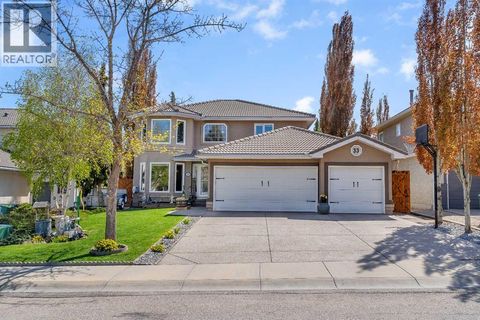 33 Edgevalley Way NW Calgary AB T3A4X7