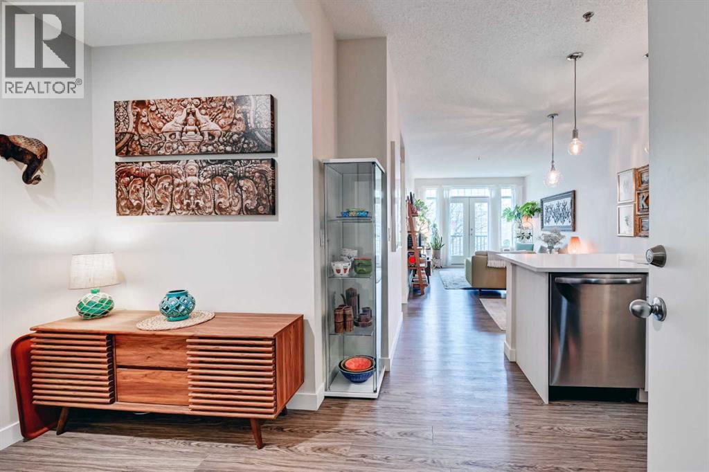 305, 1000 15 Avenue SW