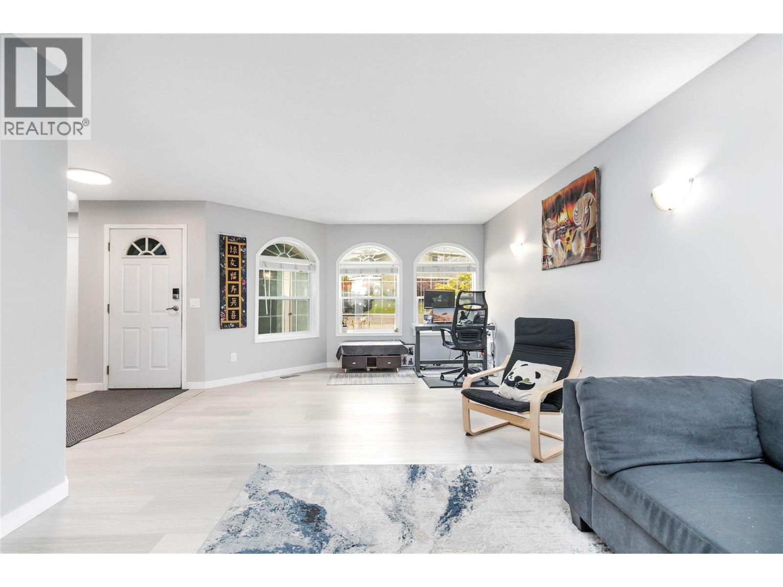 2440 Old Okanagan Highway Unit# 331