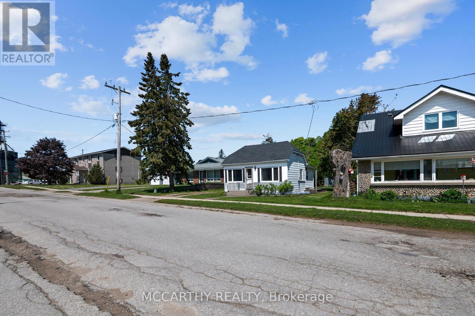 60 OWEN SOUND STREET