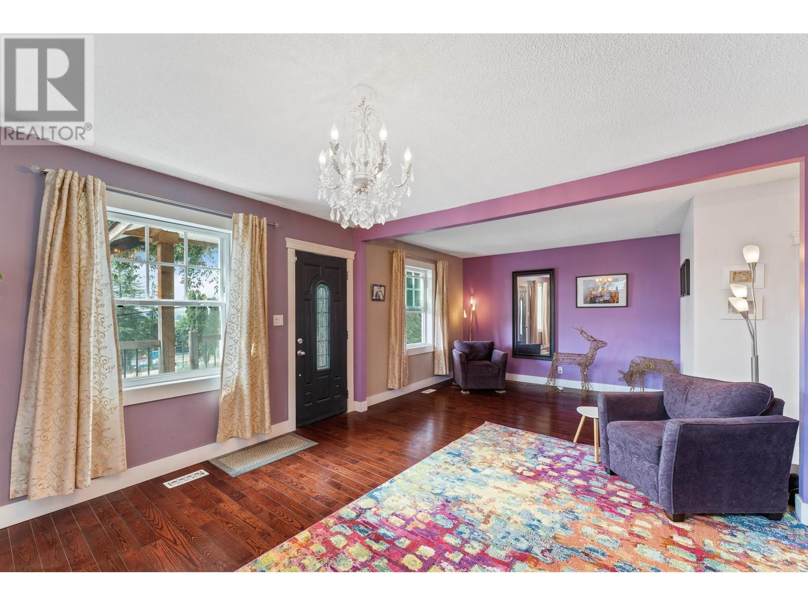 316 LAVAL SQUARE