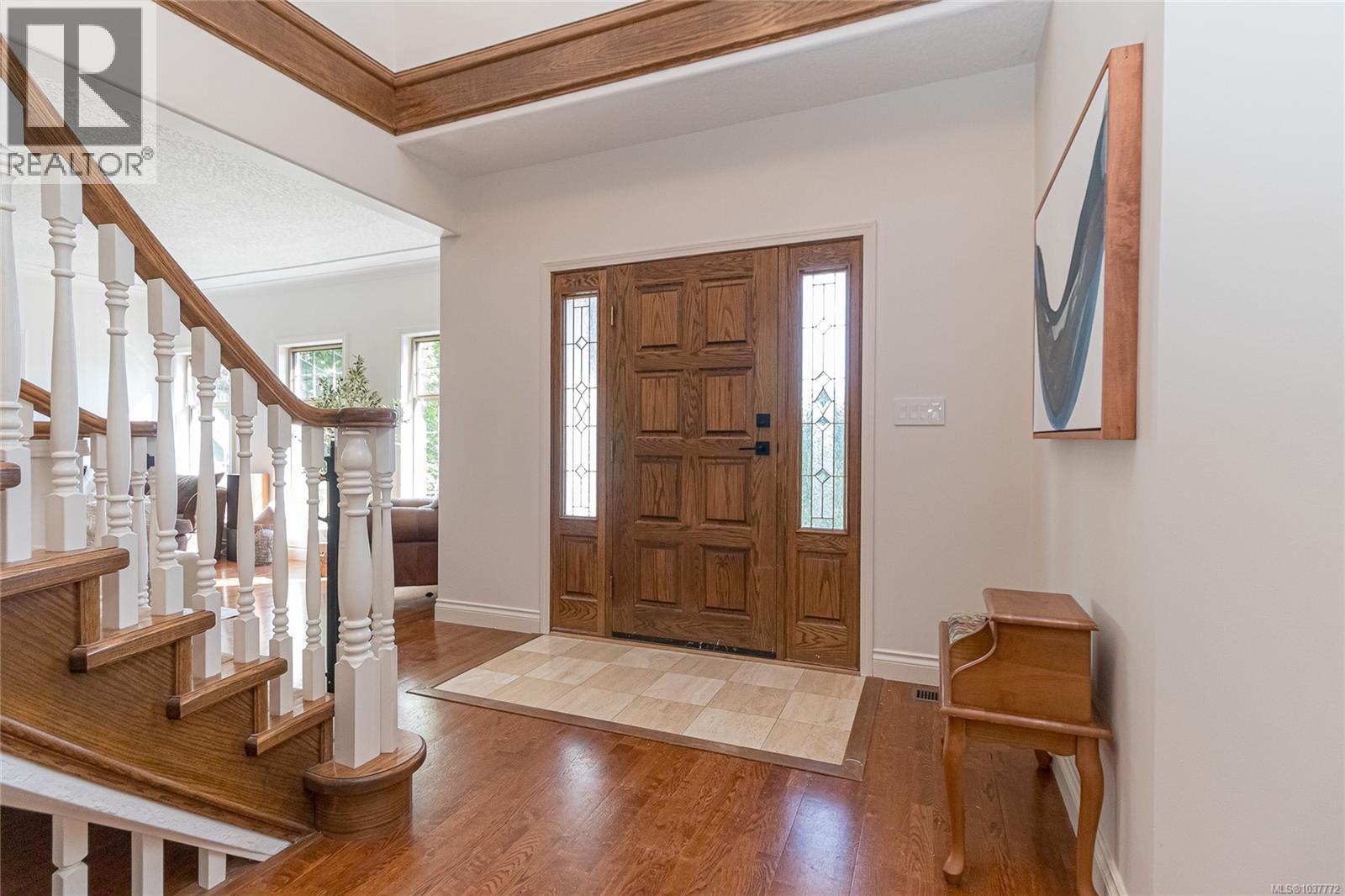 1855 Camas Dr