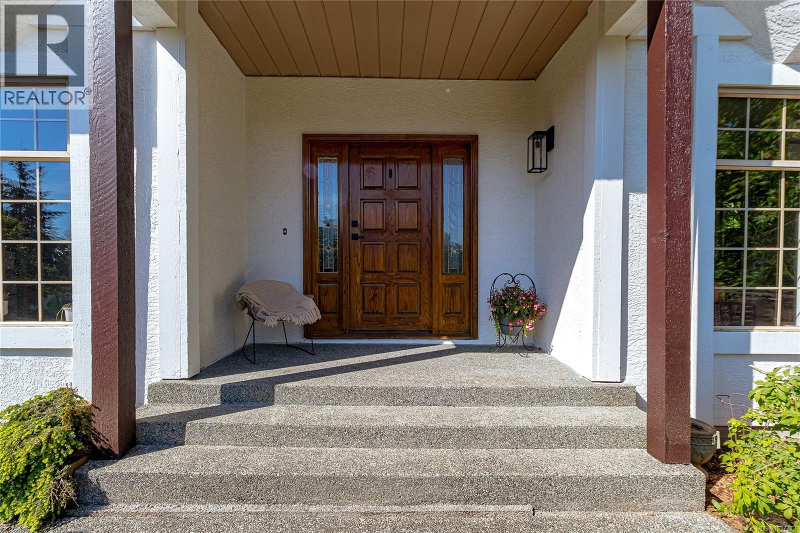 1855 Camas Dr