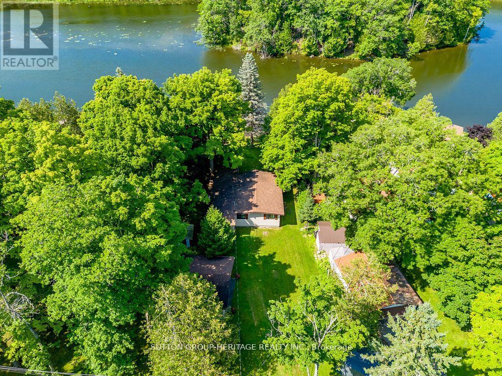 142 CEDAR SHORES DRIVE