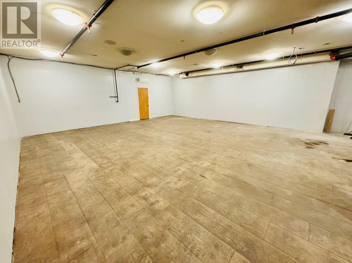 1060 Leathead Road Unit# 10