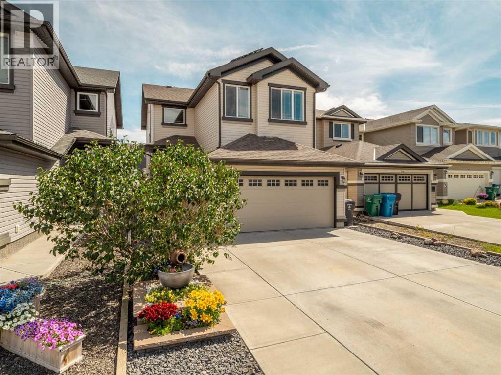 386 Moonlight Way W