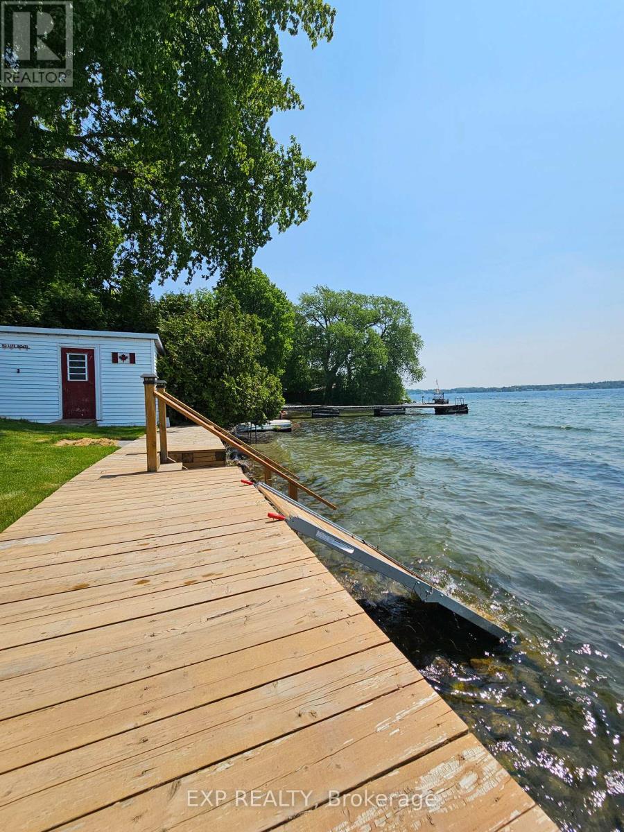 1529 MYERS POINT