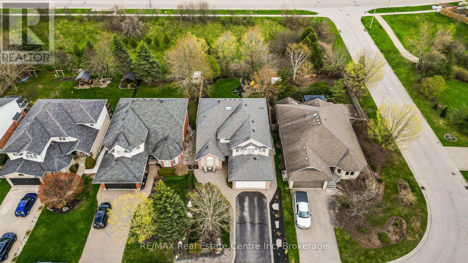 6 JEAN ANDERSON CRESCENT