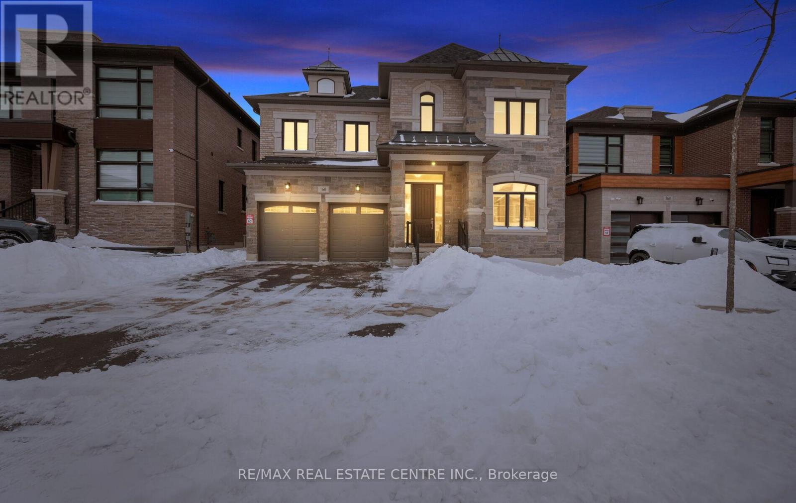 Photo 1 of 50 — 160 WAINFLEET CRESCENT, Vaughan (Vellore Village), ON L3L0E6