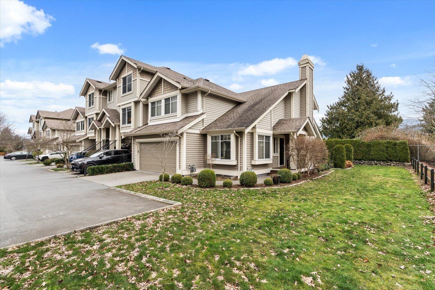 32 45550 SHAWNIGAN CRESCENT|Garrison Crossing