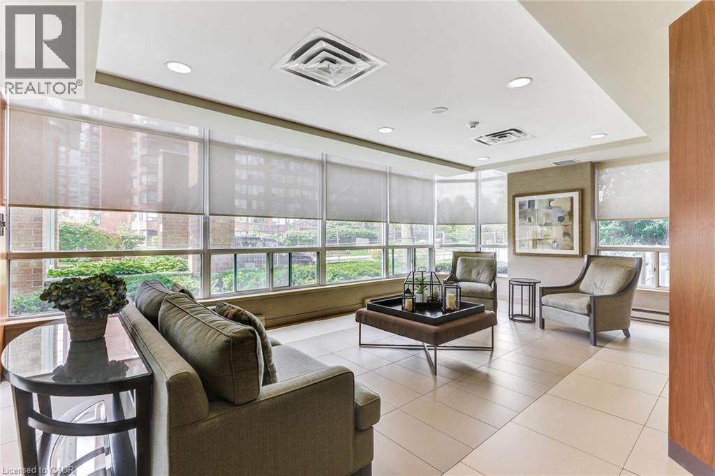 1276 MAPLE CROSSING Boulevard Unit# 1711