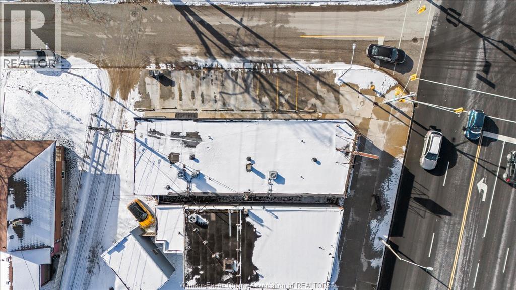 3315 Tecumseh ROAD East