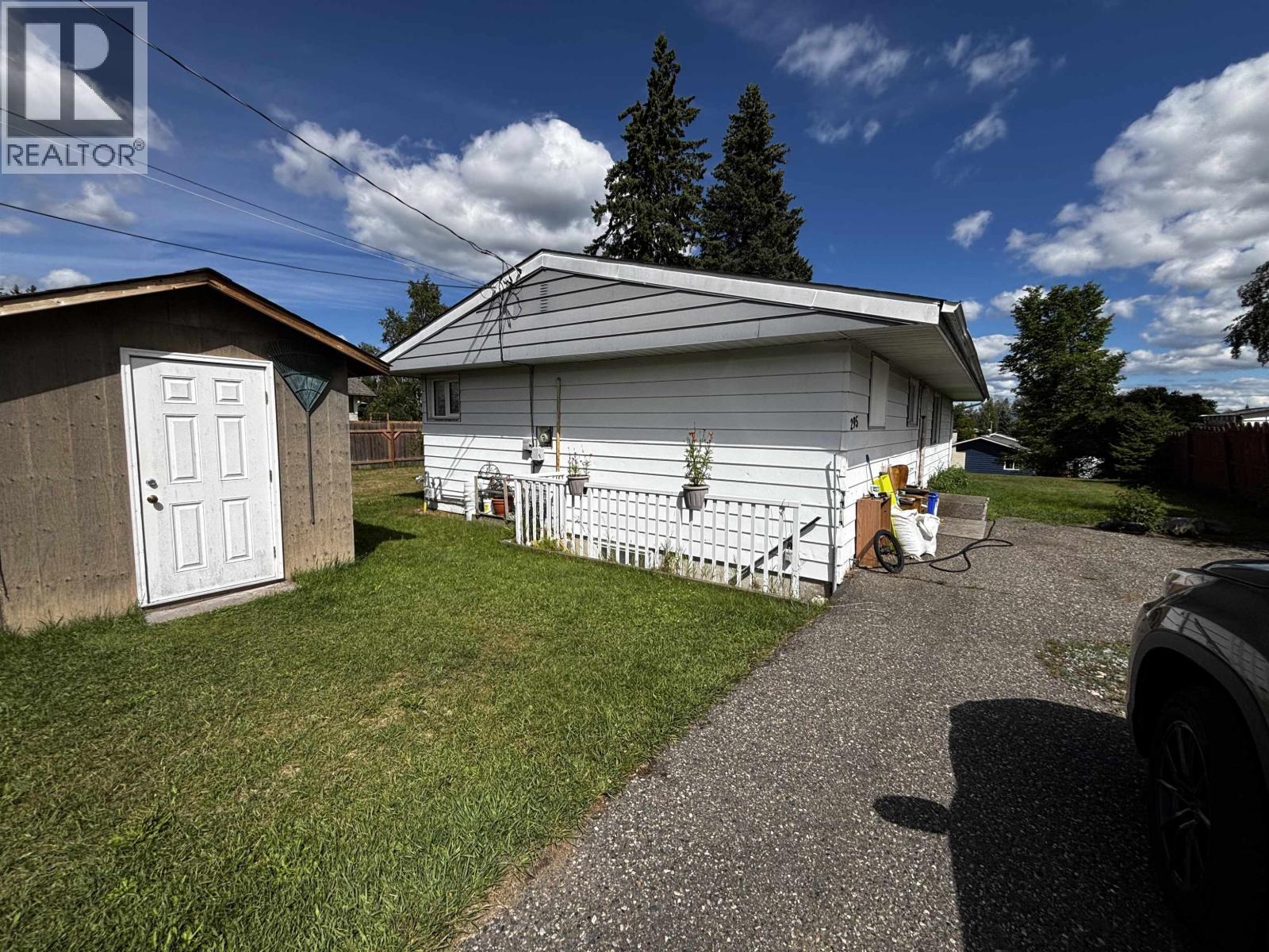 295 N MOFFAT STREET