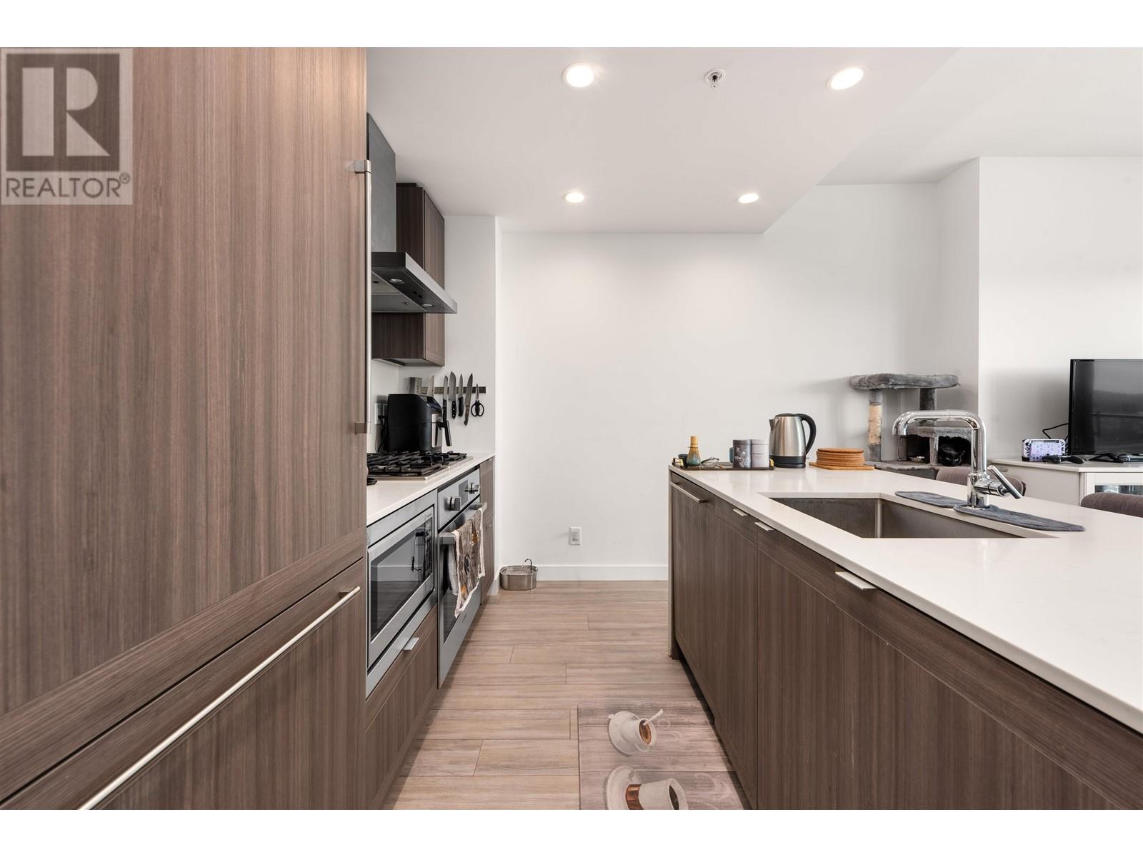 2104 2311 BETA AVENUE