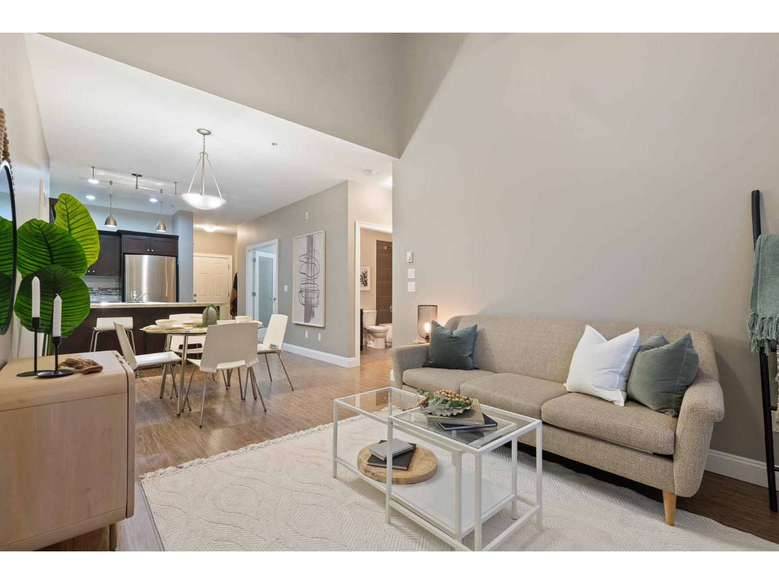 406 45640 ALMA AVENUE|Vedder Crossing