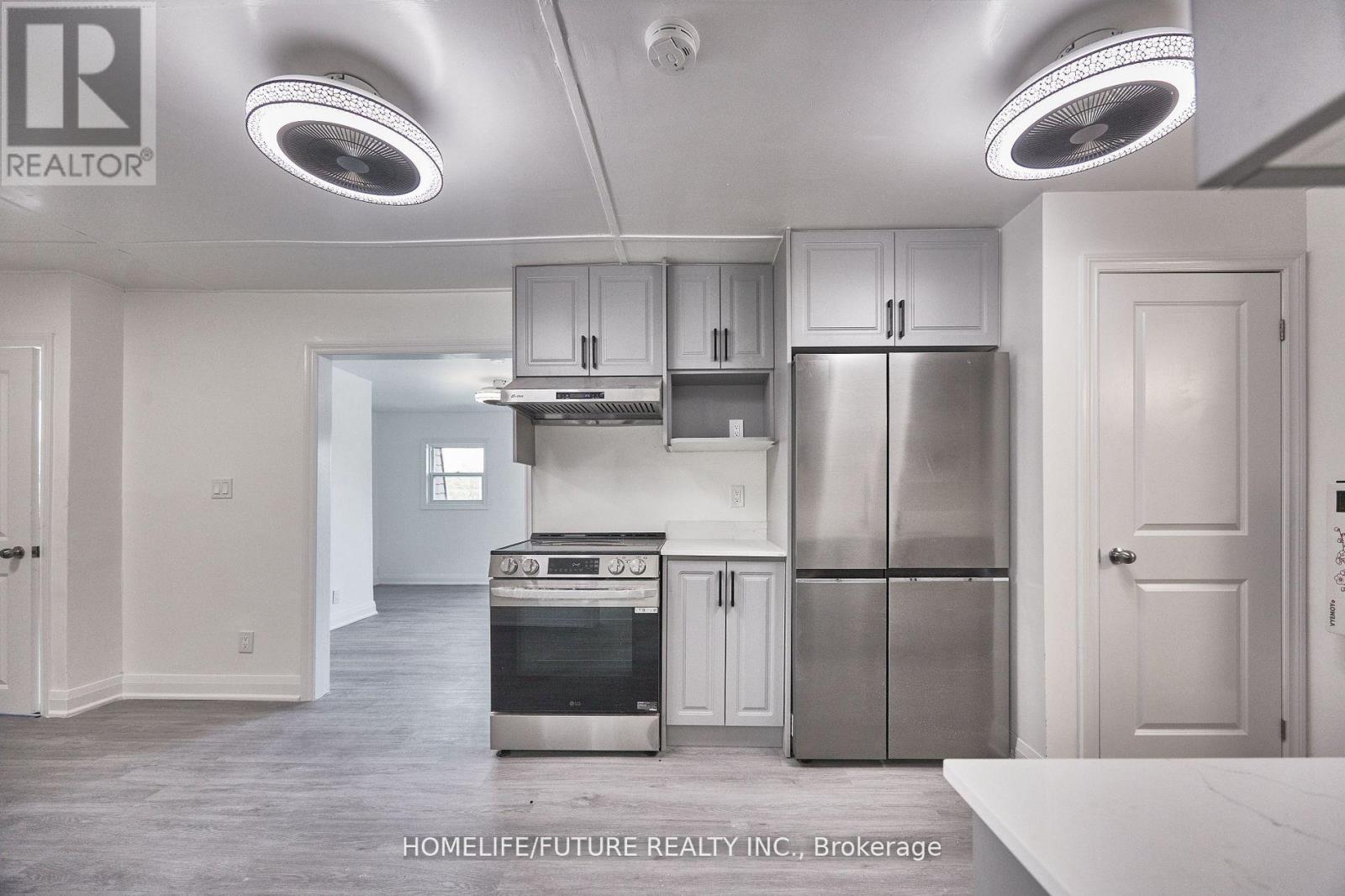 2 UNIT (B) - 15946 COUNTY ROAD