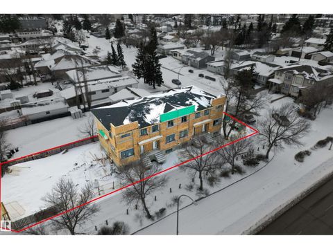 9945 154 ST NW Edmonton AB T5P2G8