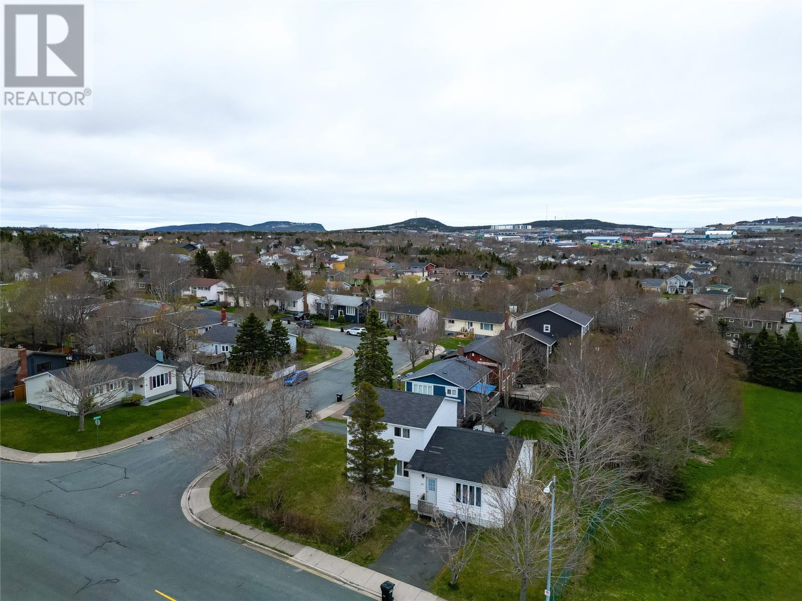 48 Laurier Street