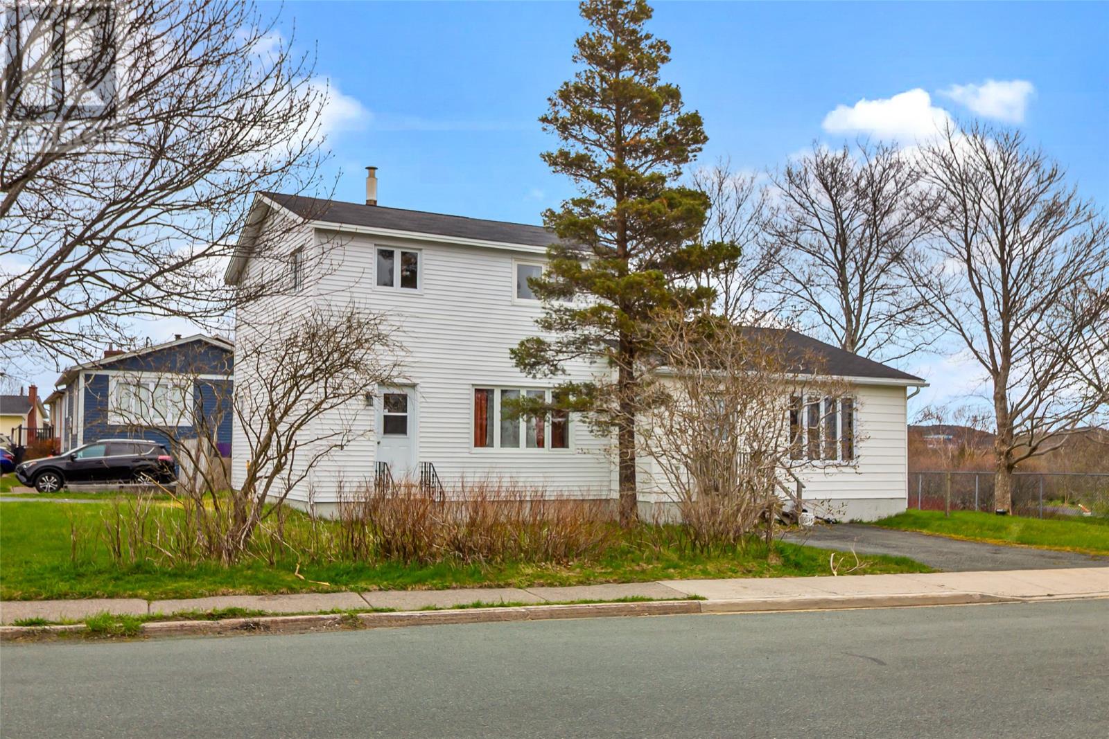 48 Laurier Street