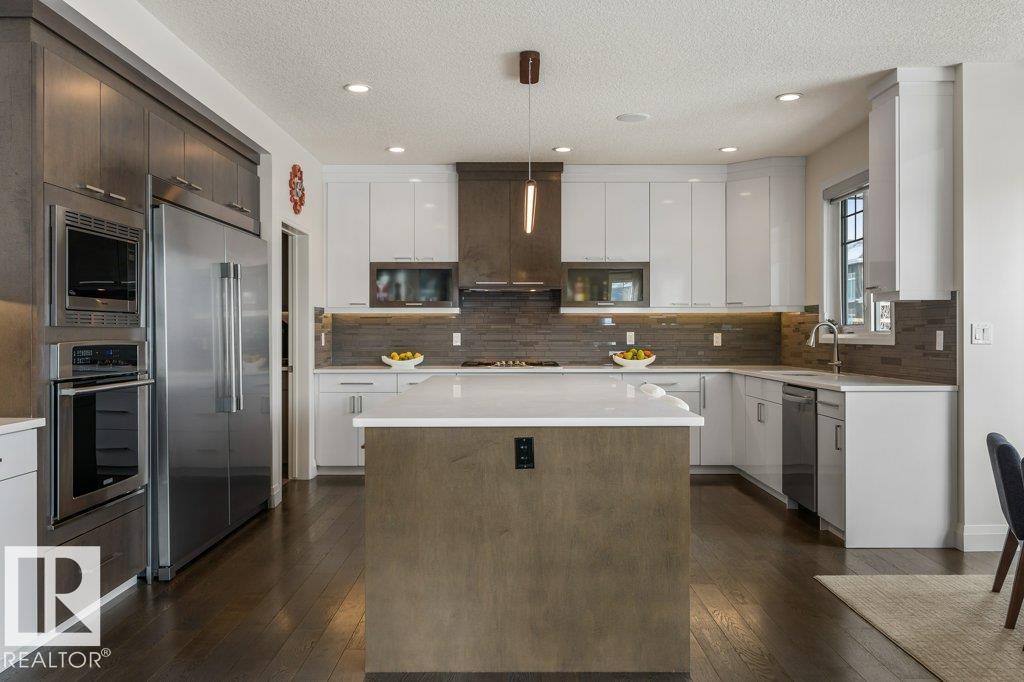 4476 SUZANNA CR SW