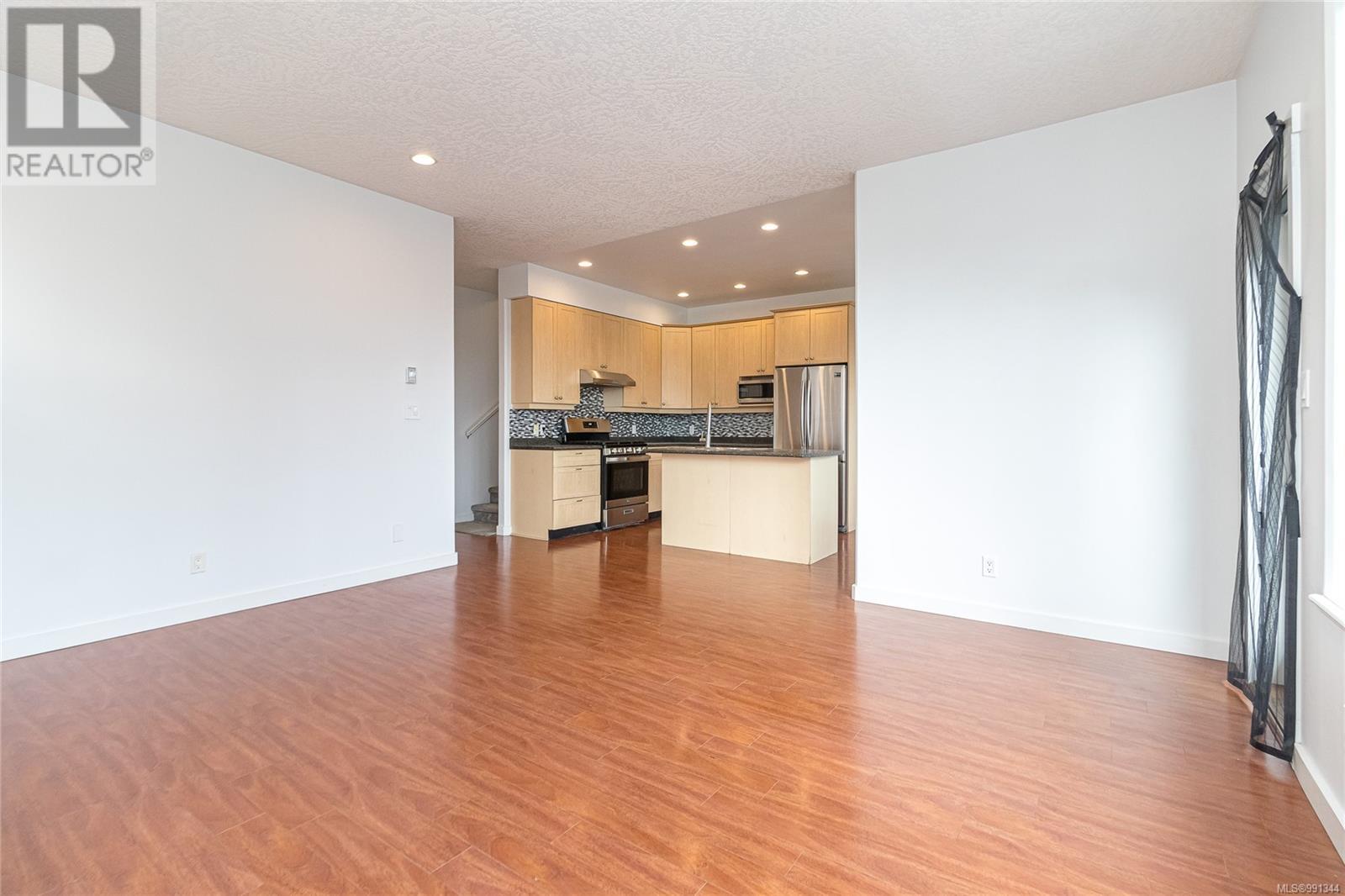934 Bullen Crt