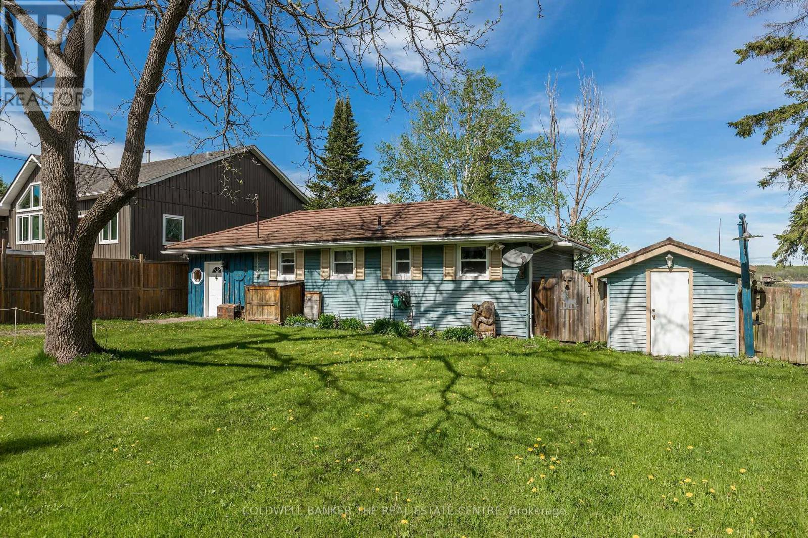 121 MASKINONGE ROAD