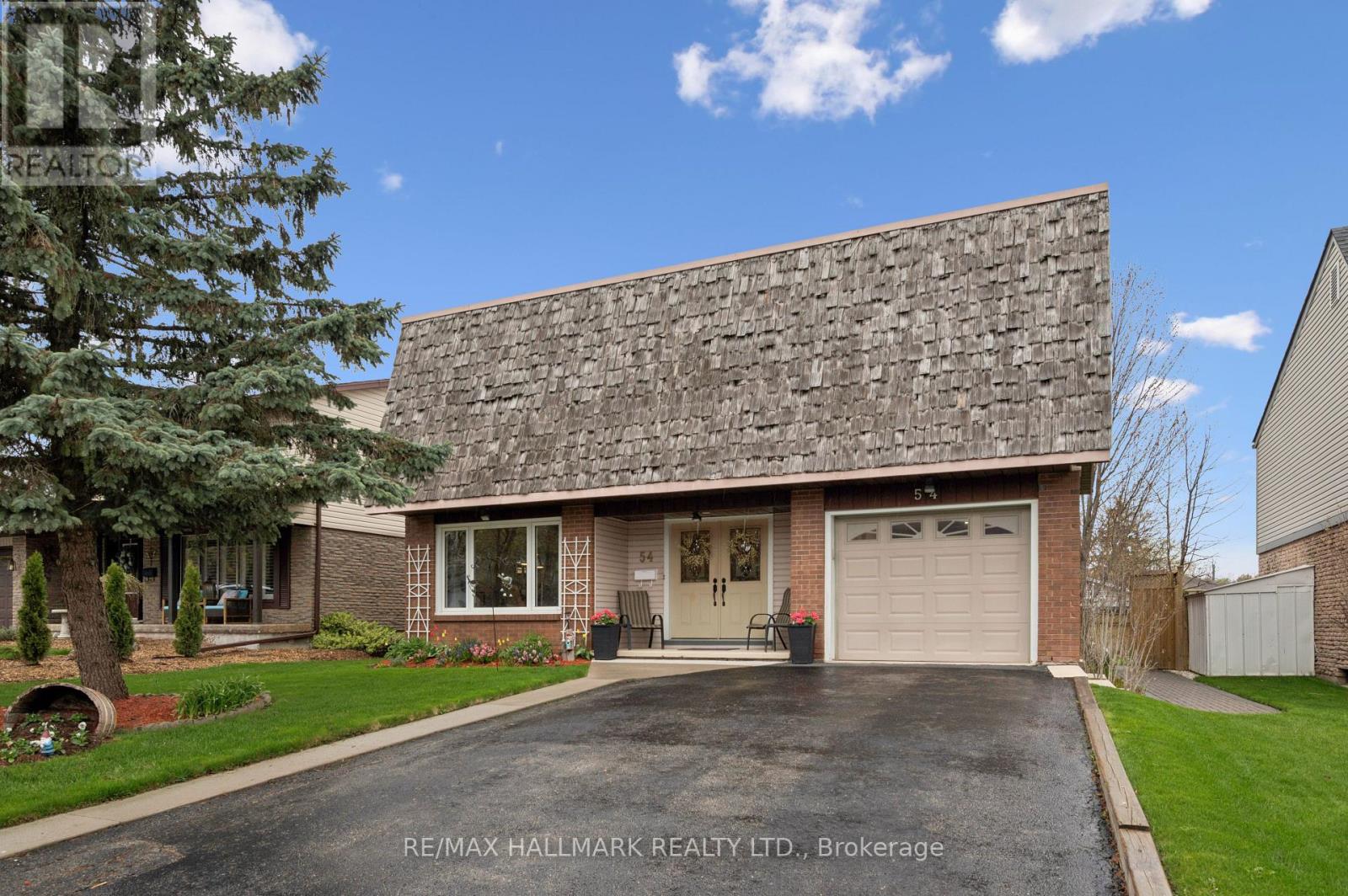 54 BLACKWELL DRIVE