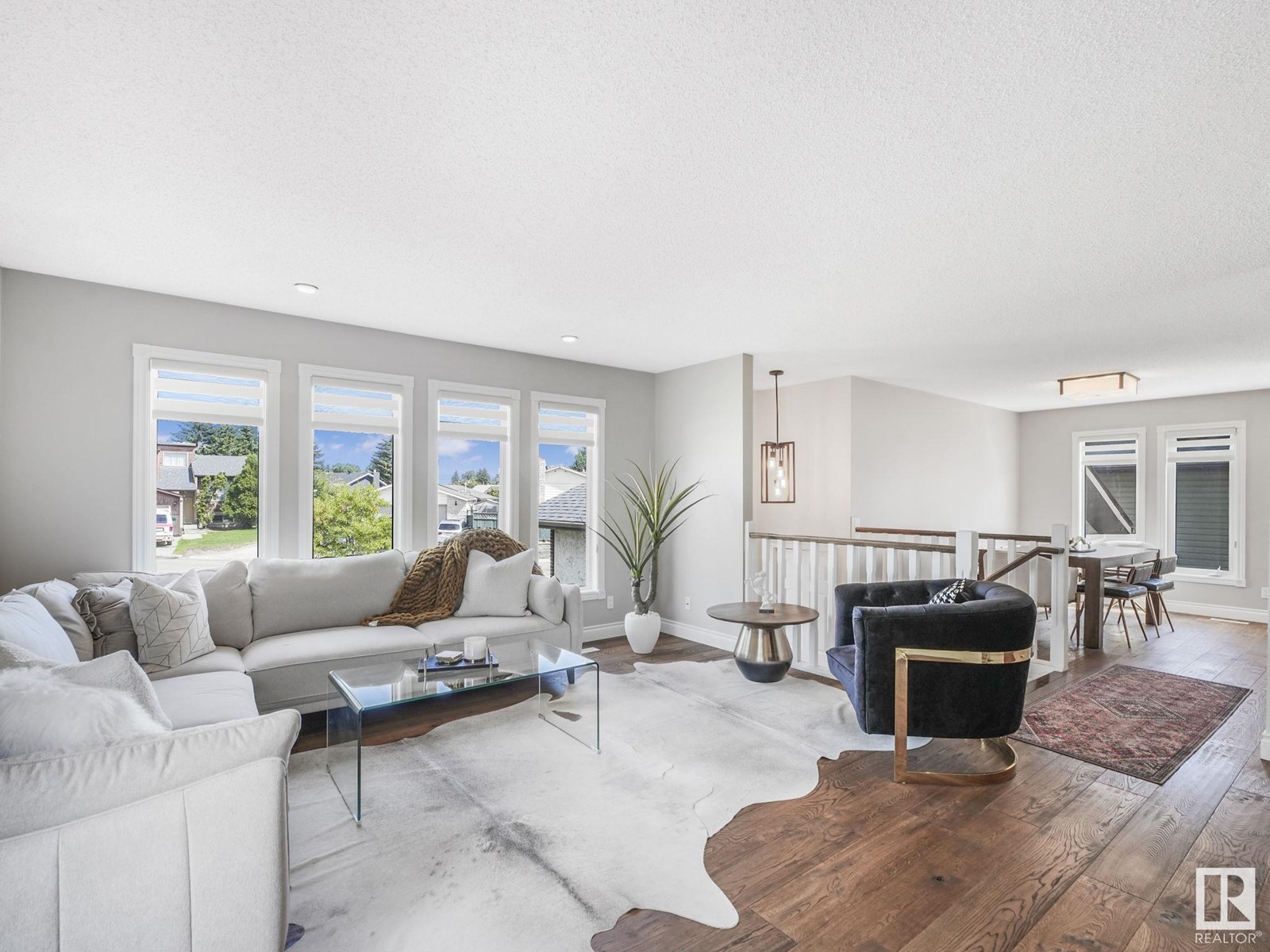 72 DUNLUCE RD NW