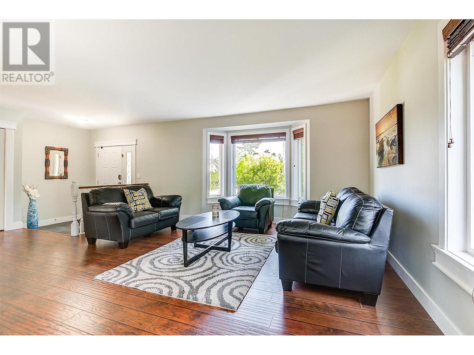 3236 Stonegate Court