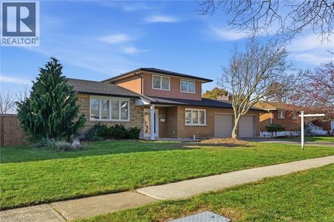 3493 WILTSHIRE Boulevard Niagara Falls ON L2J3E5