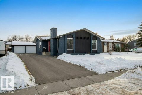 3043 142 AV NW Edmonton AB T5Y1J1