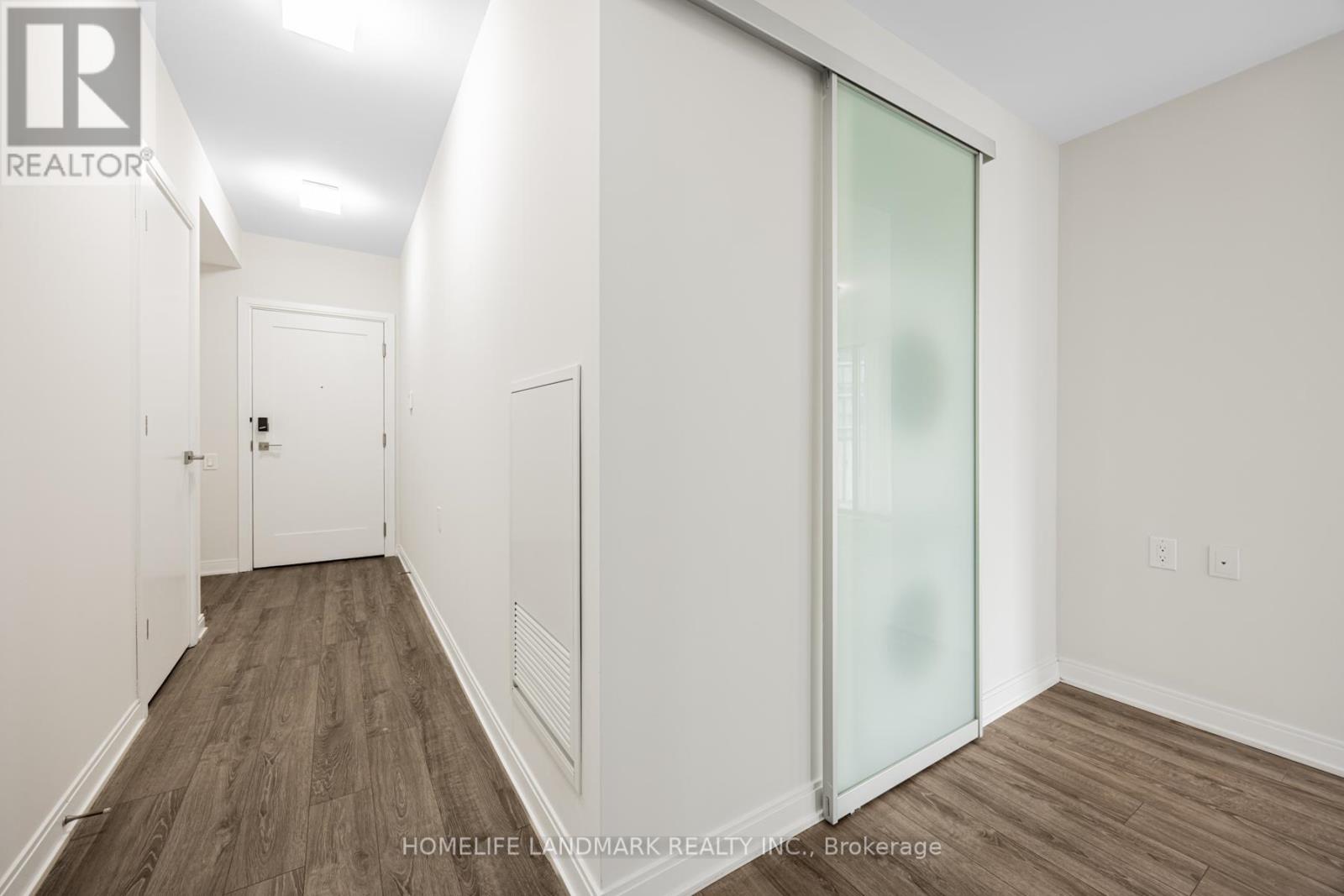 2305 - 50 CHARLES STREET E