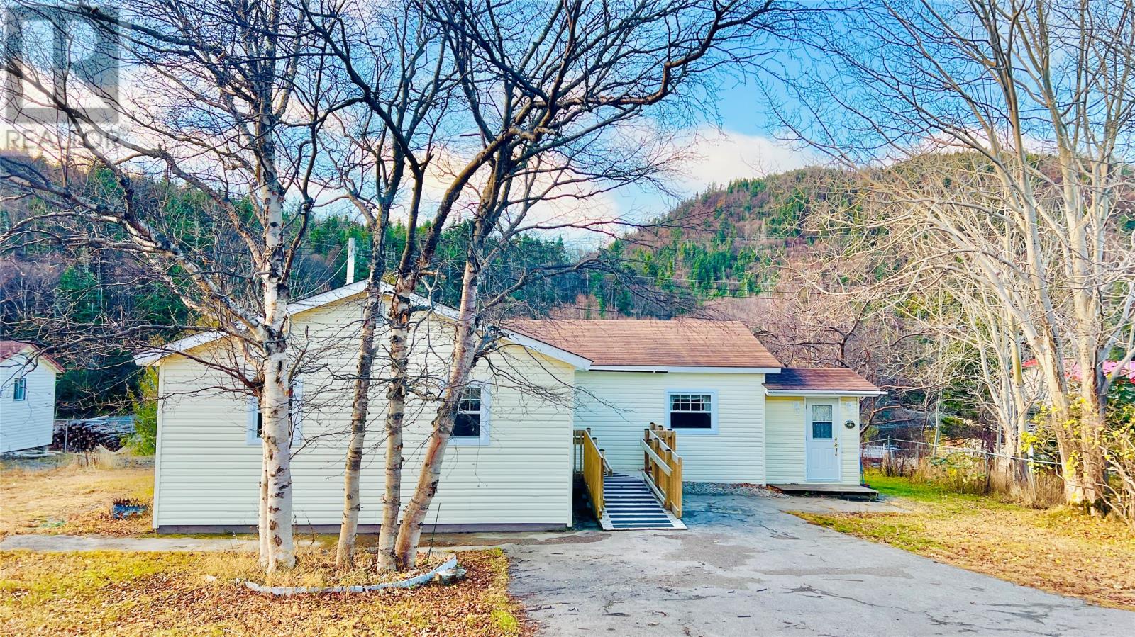 28-30 Johnny Jim's Road