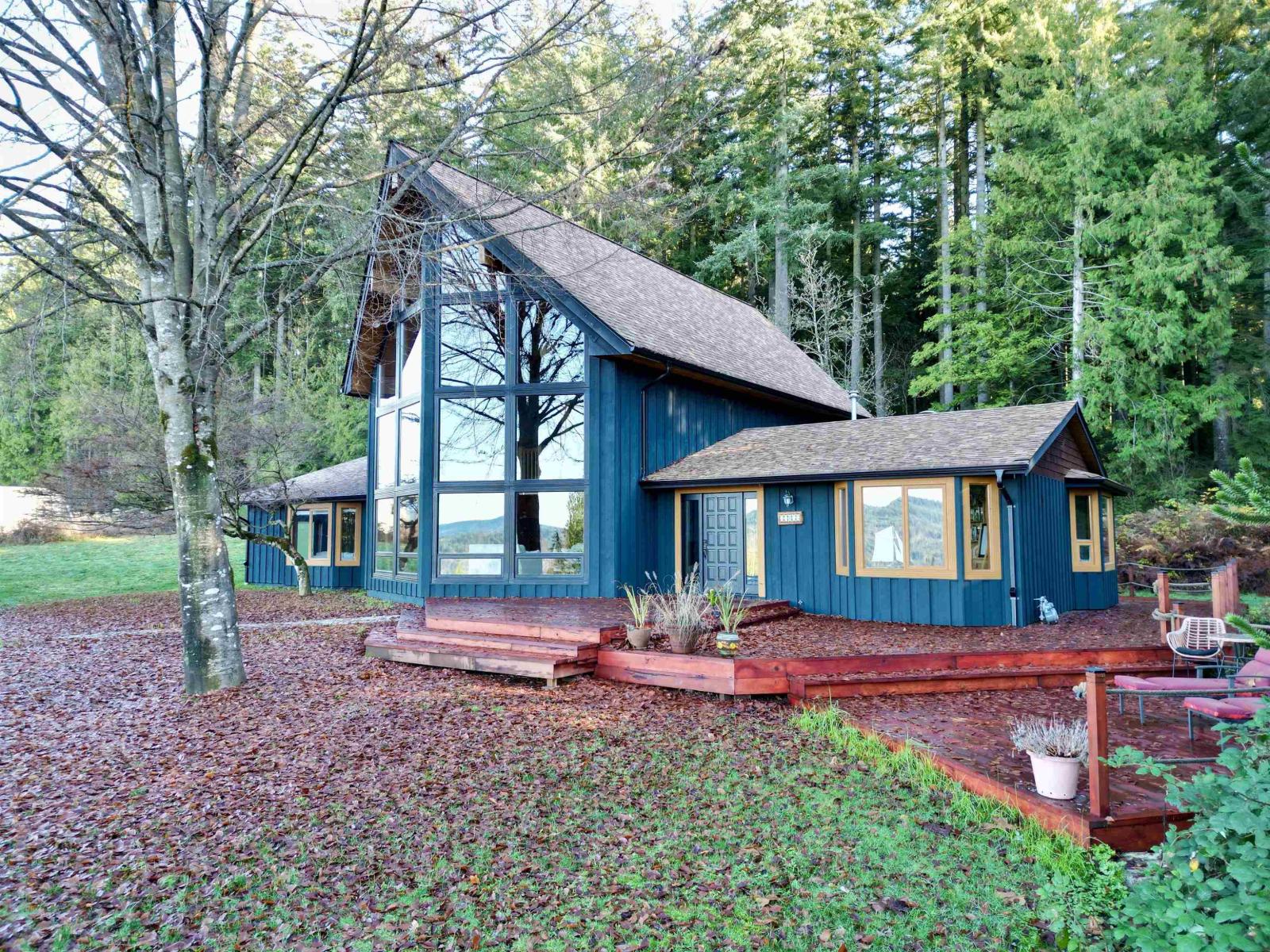 11038 GREENWOOD DRIVE