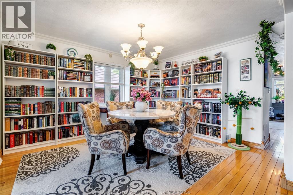 45 Orangewood BOULEVARD