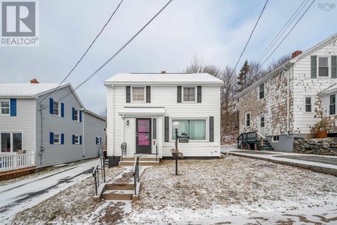 6421 Dudley Street Halifax NS B3L2S1