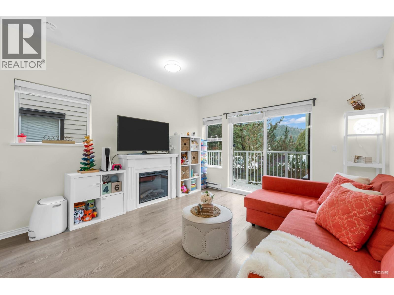 45 730 FARROW STREET