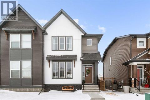 92 Wolf Gate Okotoks AB T1S5T9