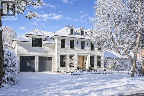 46 SECOND Street Oakville ON L6J3T2