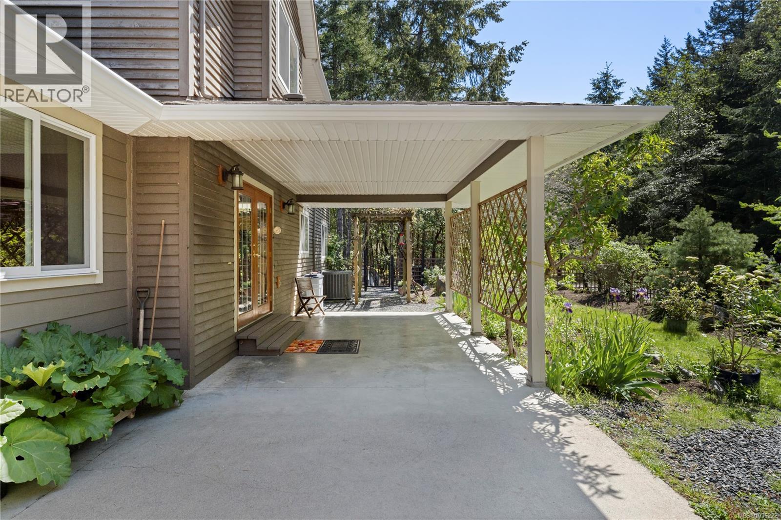 2800 Boyd Dr
