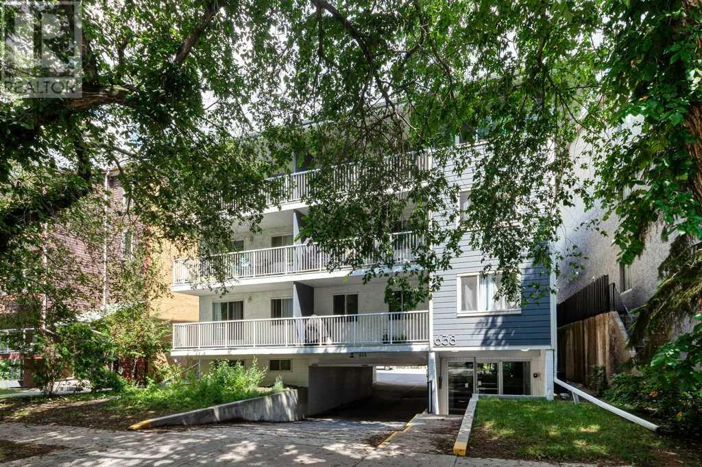 302, 638 Meredith Road NE