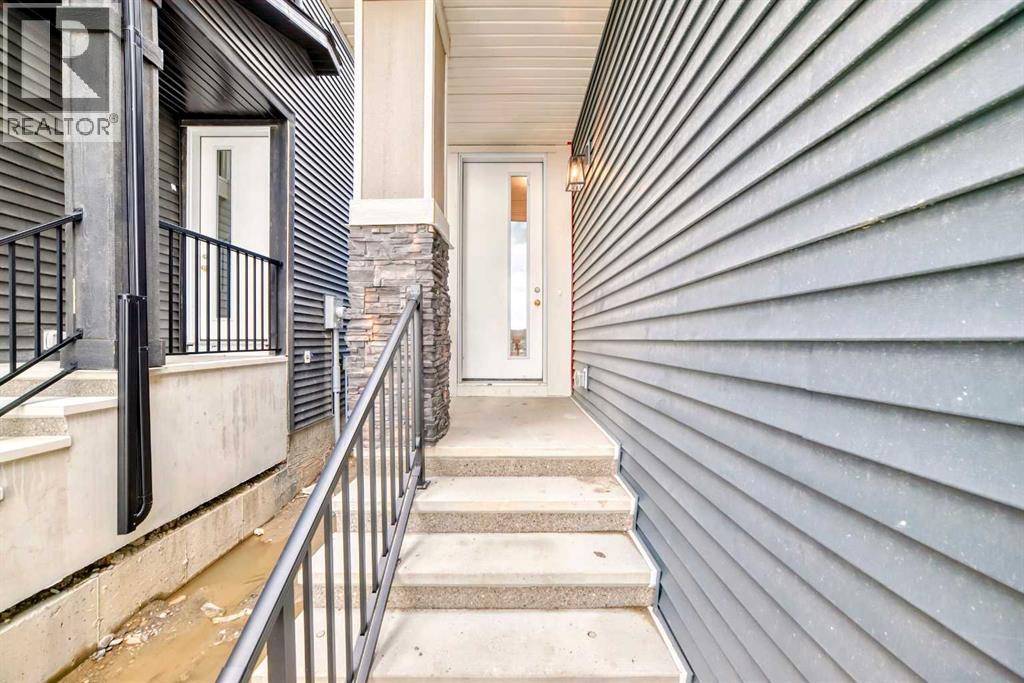 136 Crimson Ridge Place NW