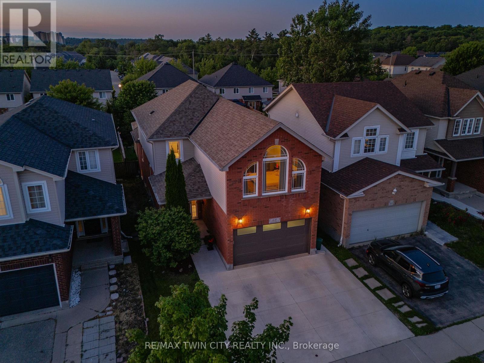 68 STEEPLERIDGE STREET
