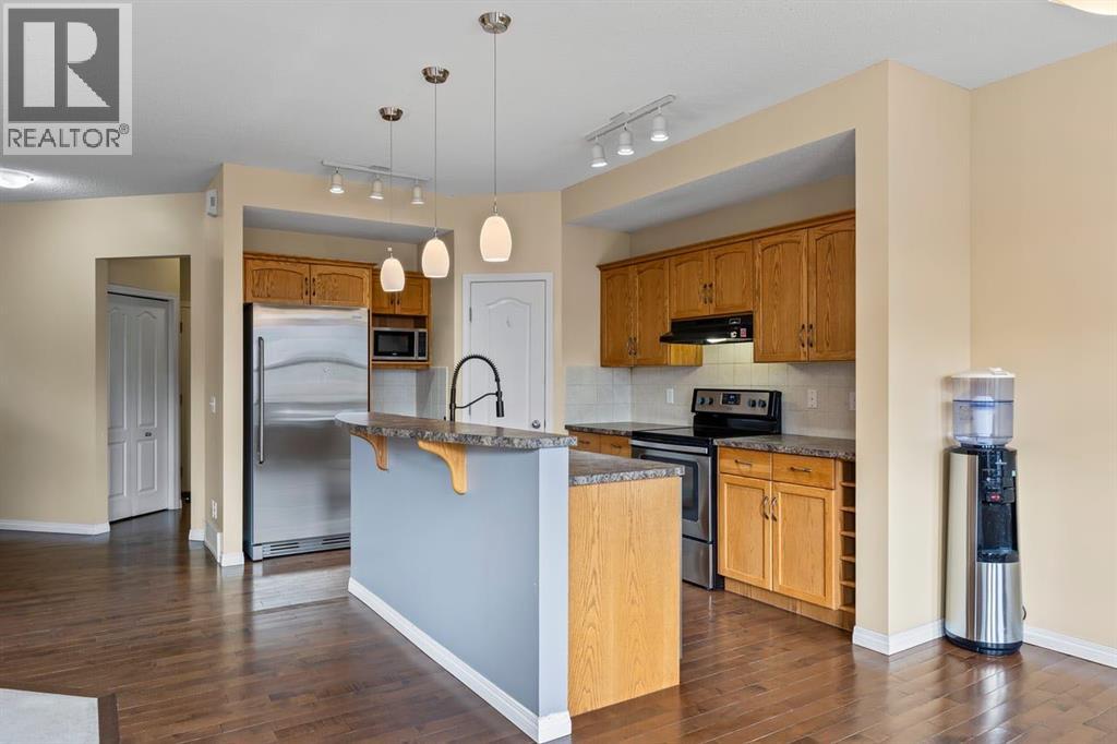 1043 Copperfield Boulevard SE